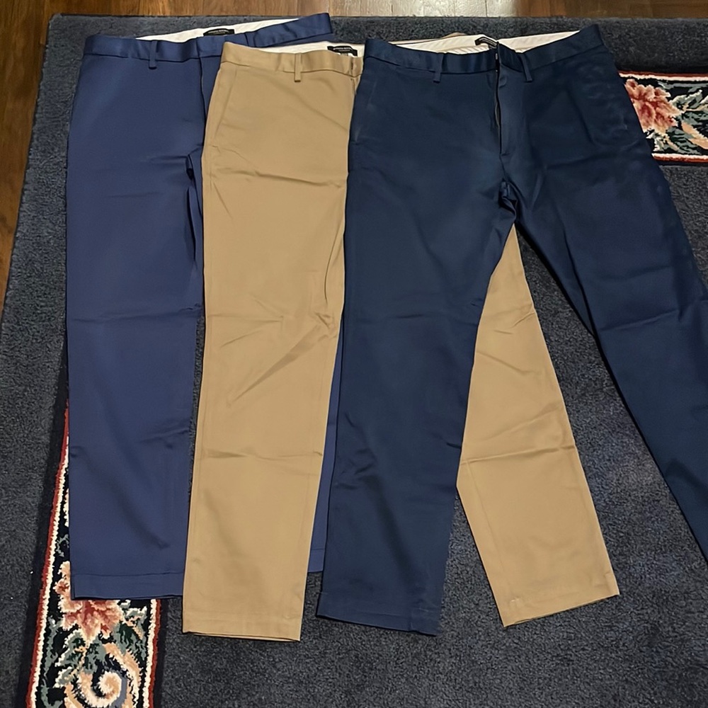 Three pairs of Banana Republic Rapid Movement Chinos - Fulton